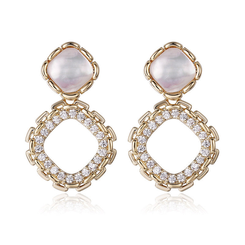 New Design High Quality Pearl Earrings-Jewearrings