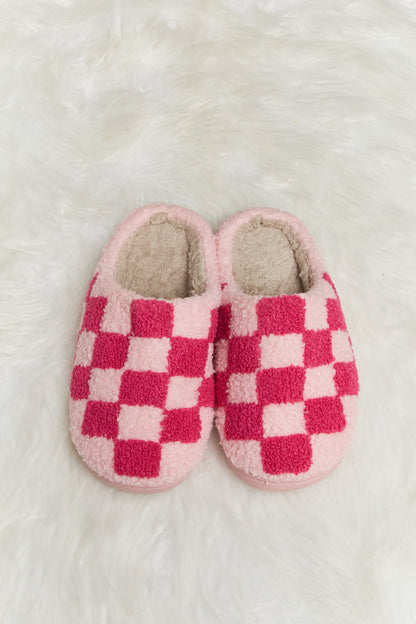 Melody Checkered Print Plush Slide Slippers-Jewearrings