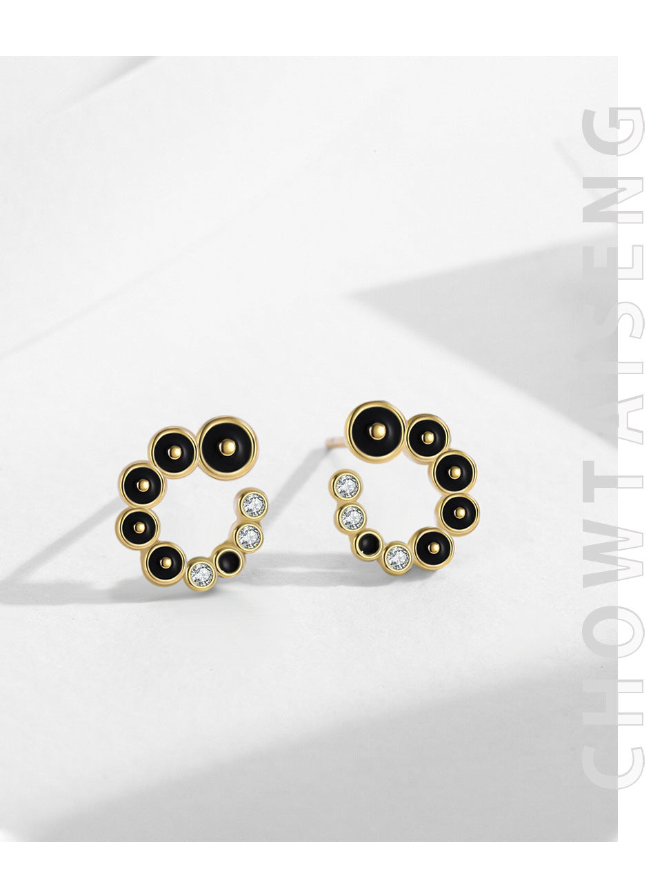 S925 Silver Black Round Micro Zircon-encrusted Stud Earrings-Jewearrings