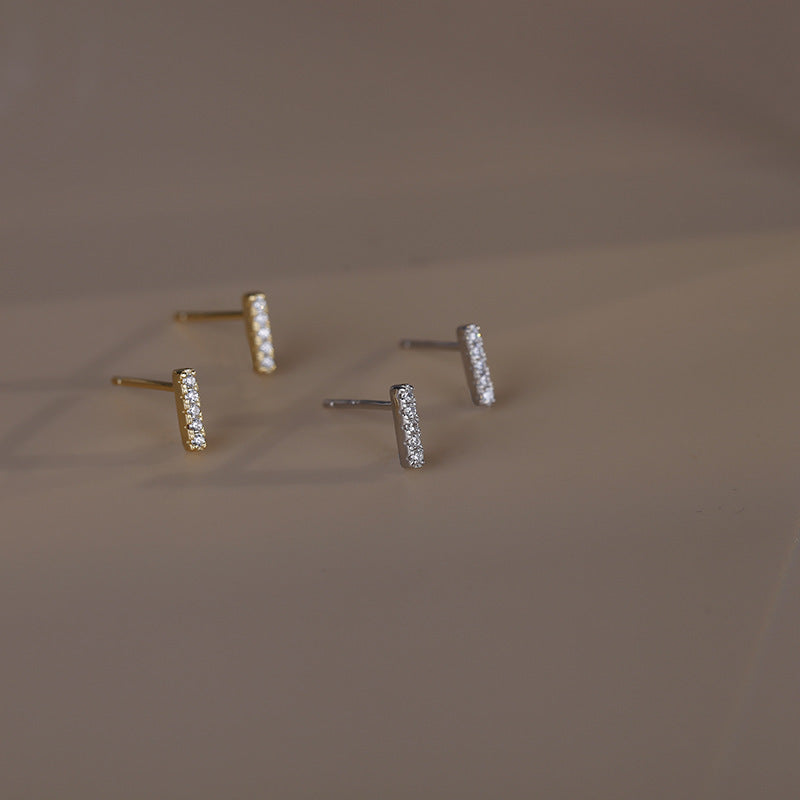 Minimal Gold Inlaid Zircon Row Drill Stud Earrings-Jewearrings