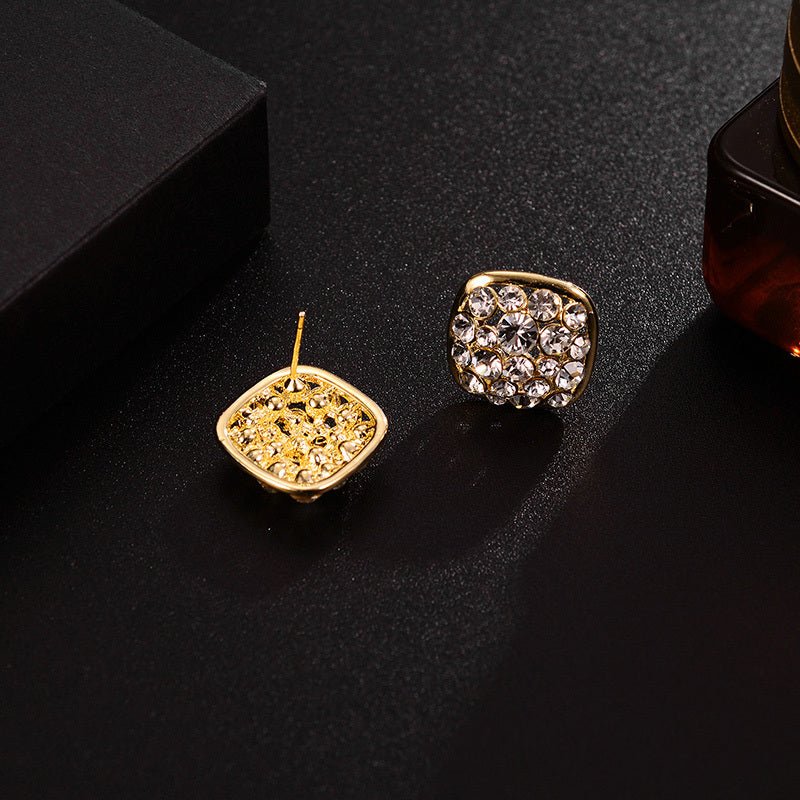 European And American Earrings Fashion Simple Female Diamond Stud Earrings-Jewearrings