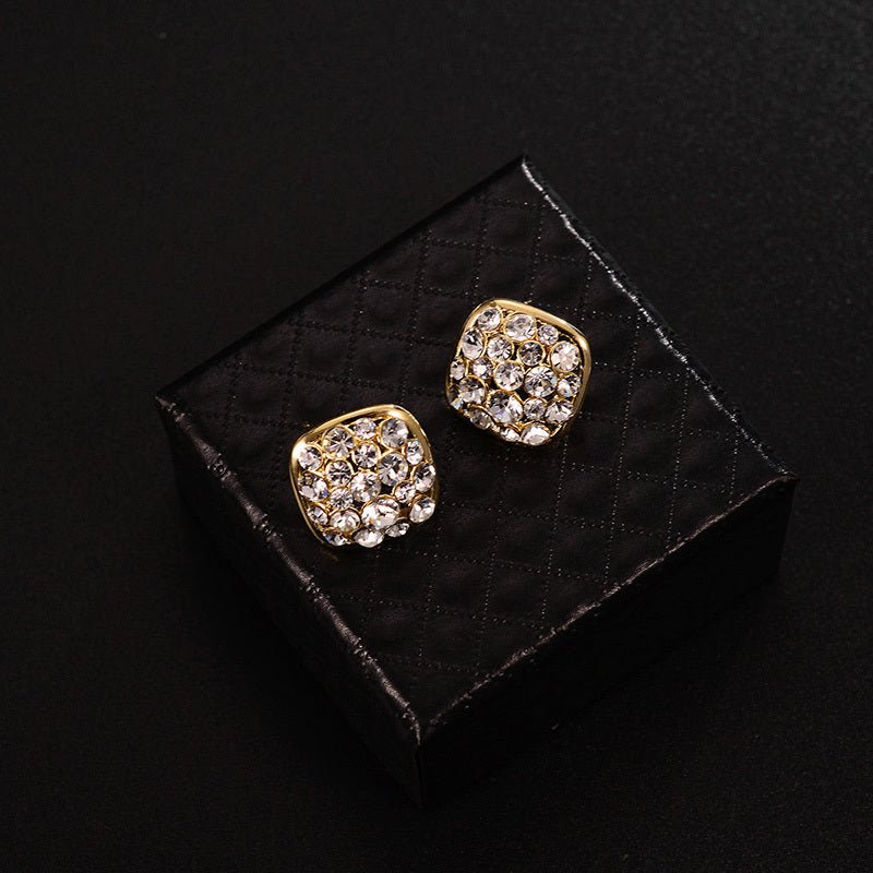 European And American Earrings Fashion Simple Female Diamond Stud Earrings-Jewearrings