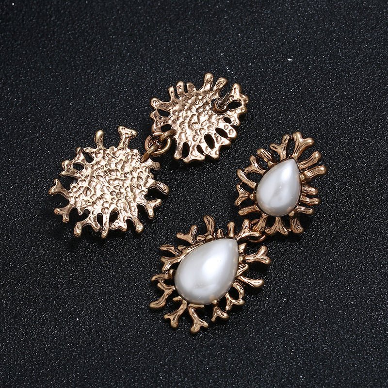 European And American Fashion Personality Drop Pearl Earrings-Jewearrings