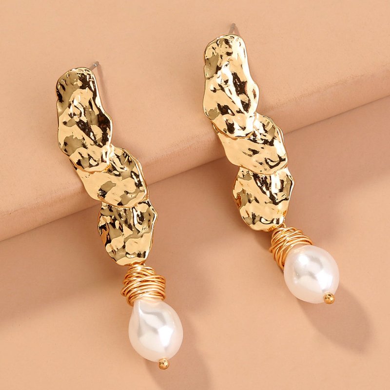 European and American fashion retro style special-shaped metal earrings factory wholesale ladies baroque pearl earrings-Jewearrings