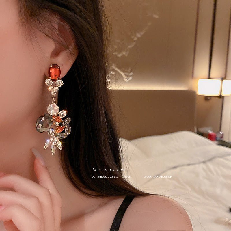 European And American Retro Diamond-studded Crystal Tassel Earrings Light Luxury Atmosphere-Jewearrings