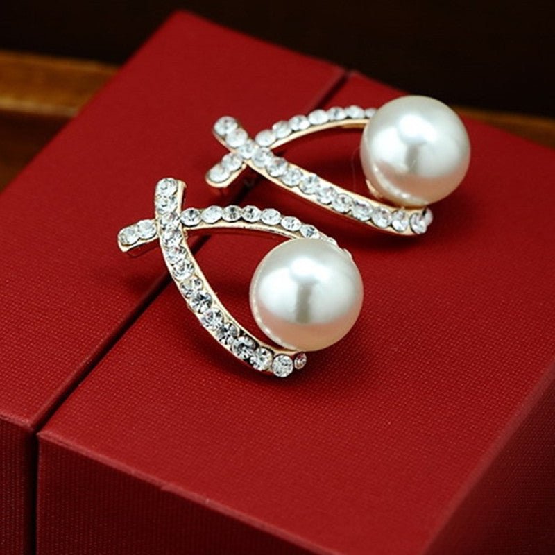 European And American Style Pearl And Diamond Earrings-Jewearrings