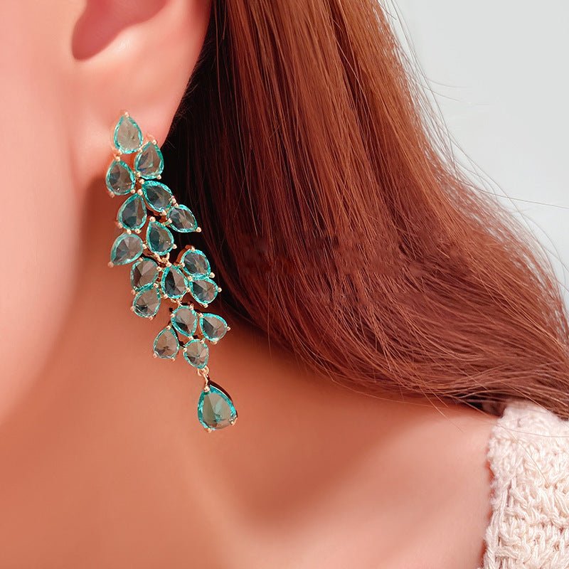 Exaggerated Green Diamond Leaf Fringe Leaf Long Drop Earrings-Jewearrings