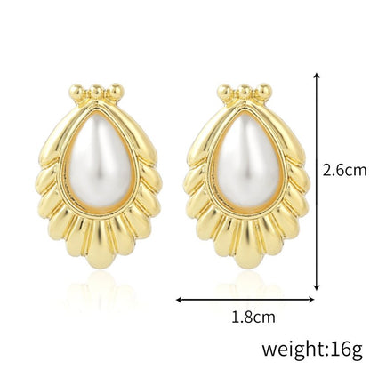 Exaggerated Irregular Baroque Pearl Earrings-Jewearrings