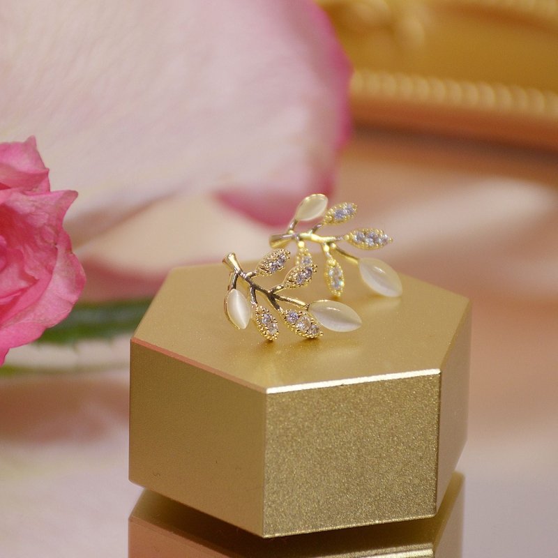 Exquisite And Small Daily Literary Real Gold Earrings-Jewearrings