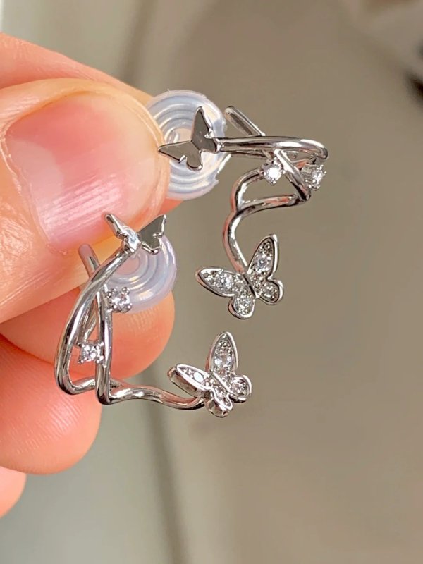 Exquisite Shining Diamond Butterfly Studs Mosquito Coil Ear Clip Non-pierced Earrings-Jewearrings