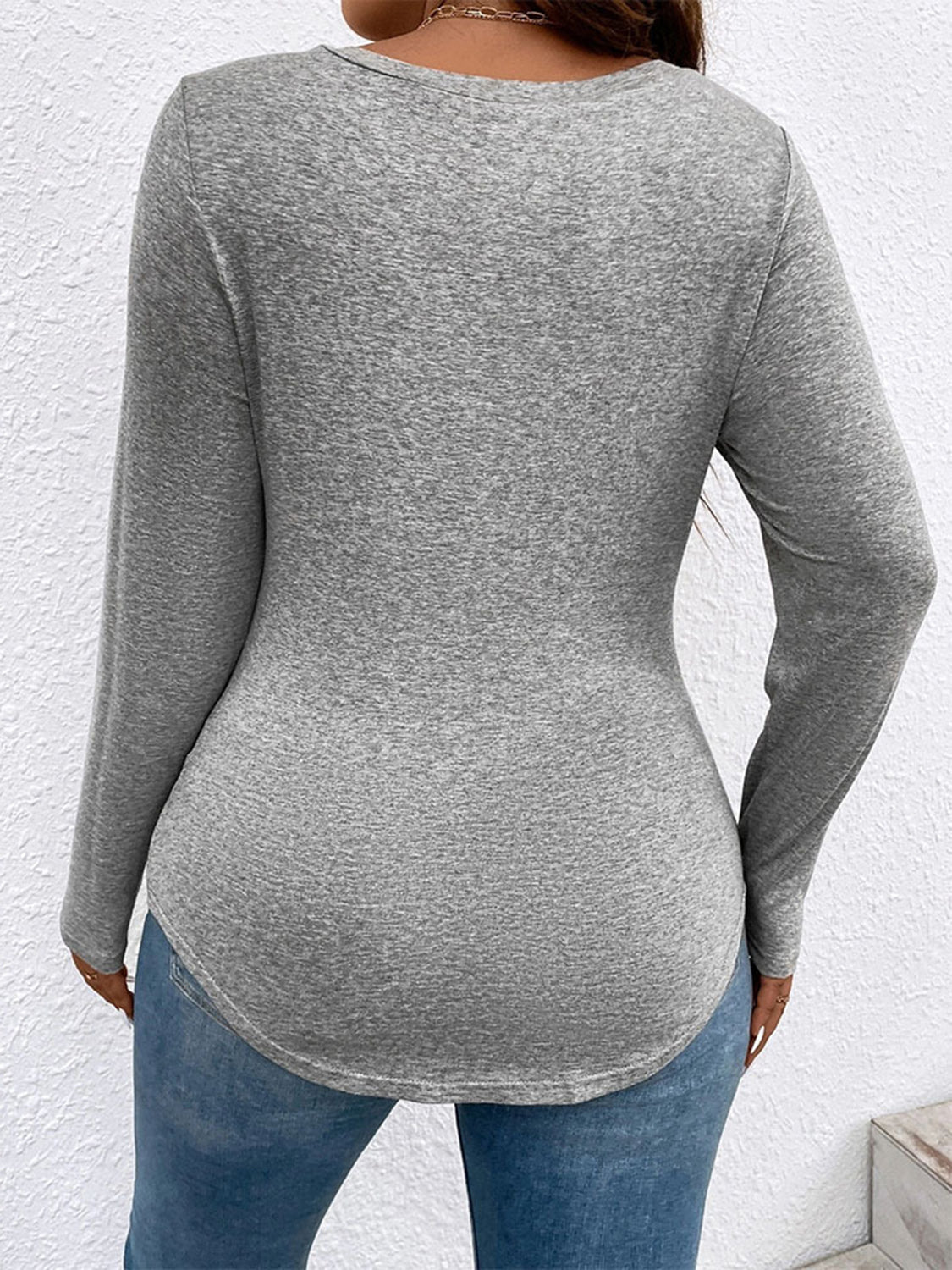 Plus Size V-Neck Long Sleeve T-Shirt-Jewearrings