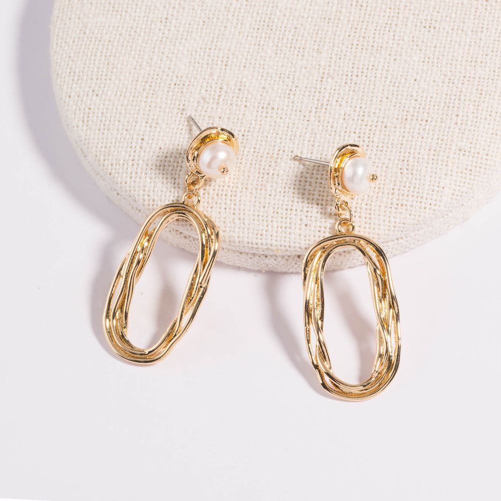 Simple And Versatile Imitation Natural Flat Pearl Earrings-Jewearrings