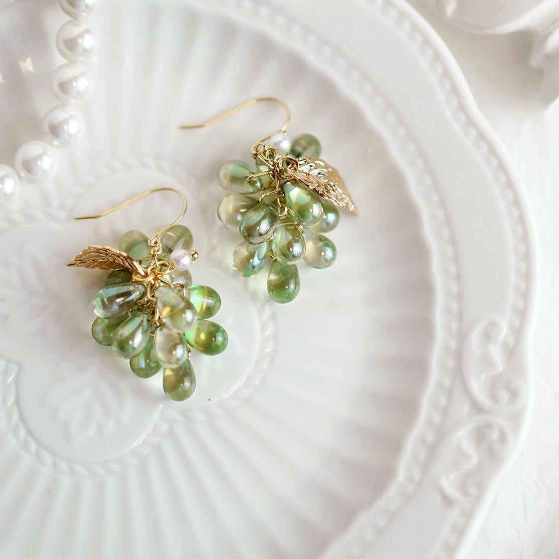 Qingti Premium Green Grape Glass Vintage Style Earrings 925 Sterling Silver-Jewearrings