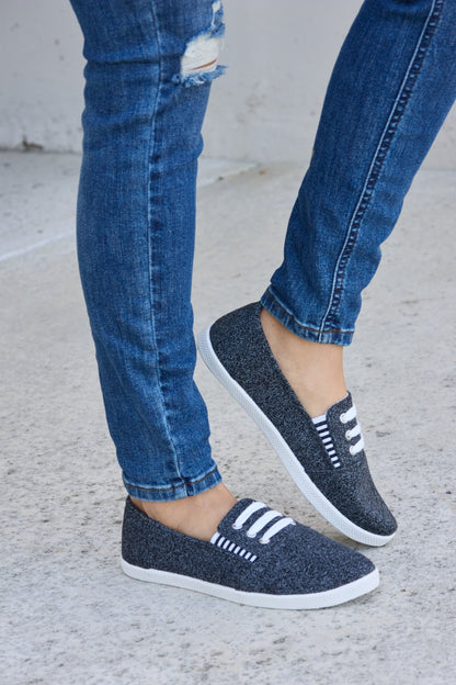 Forever Link Round Toe Slip-On Flat Sneakers-Jewearrings