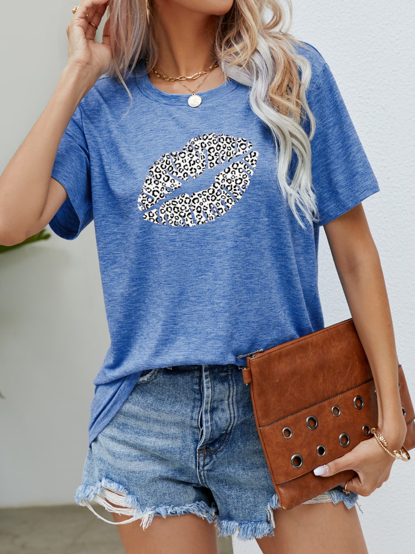 Leopard Lip Graphic Round Neck Tee-Jewearrings