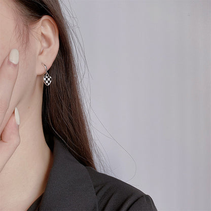 All Over 925 Sterling Silver Heart Chessboard Latch Earrings Black And White Oil Drop Process Earrings-Jewearrings