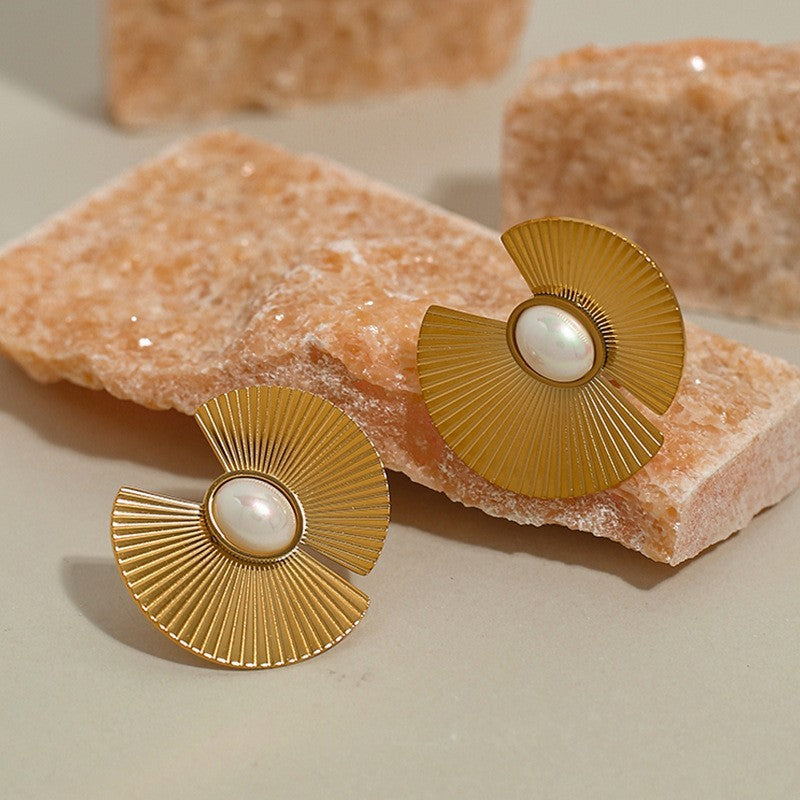 Retro Irregular Line Fan Shaped Stud Earrings-Jewearrings