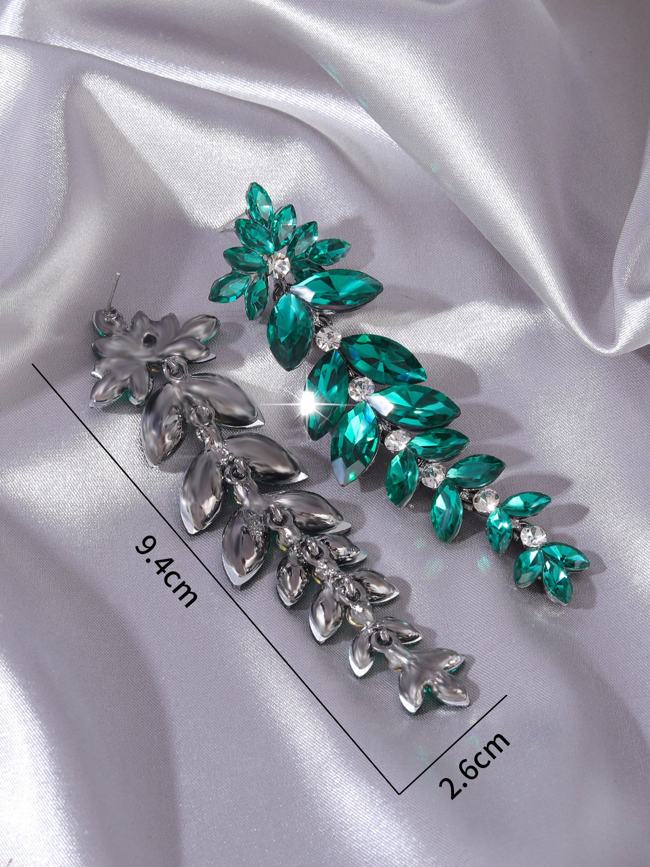 New European And American Exaggerated Earrings Emerald Long Earrings-Jewearrings