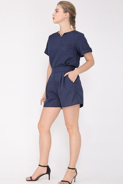 Plus Size Short Sleeve Top and Shorts Set-Jewearrings