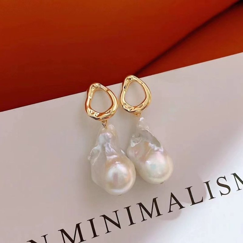 Fashion Big Baroque Pearl Earrings-Jewearrings