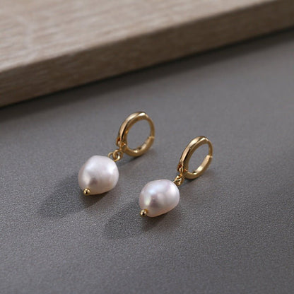 Fashion New Pearl Irregular Shape Ear Clip Earrings Korean Style-Jewearrings