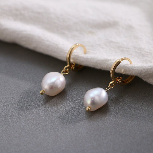 Fashion New Pearl Irregular Shape Ear Clip Earrings Korean Style-Jewearrings