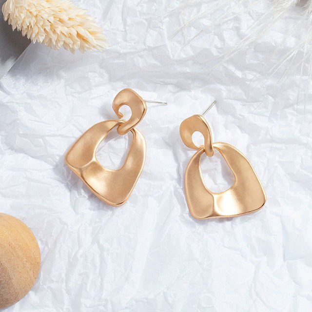 Fashion Vintage Declaration Gold Pendant Earrings-Jewearrings