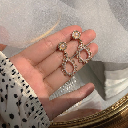 Fashion Vintage Palace Baroque Pearl Earrings-Jewearrings