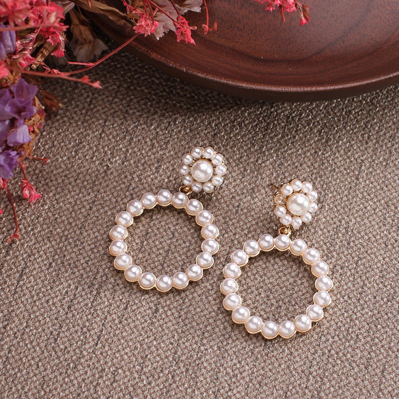 Fashionable Big-name Creative C-shaped Pearl Earrings-Jewearrings