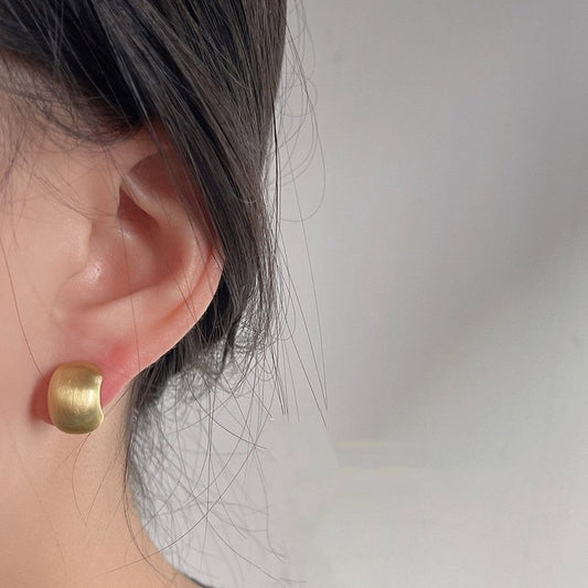 Fashionable Elegant Brushed Matte Gold Earless Earrings-Jewearrings