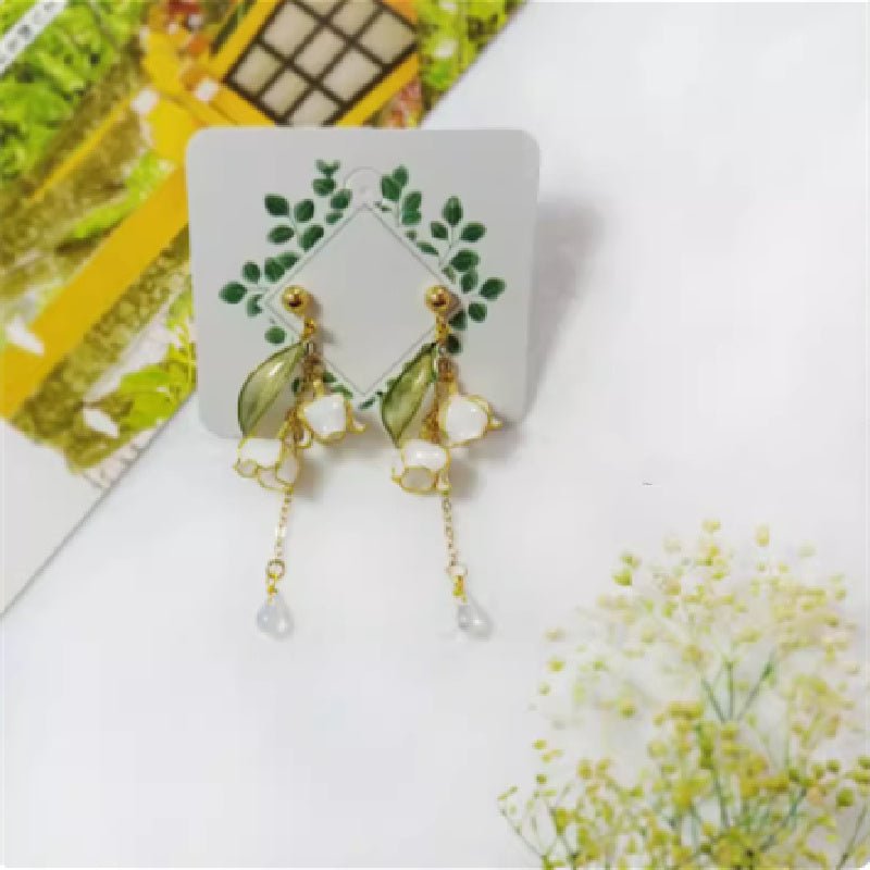 Fashionable Long Sterling Silver Earrings-Jewearrings