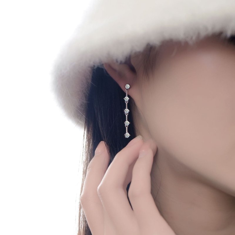 Fashionable Long Tassel Moissanite Diamond Earrings-Jewearrings