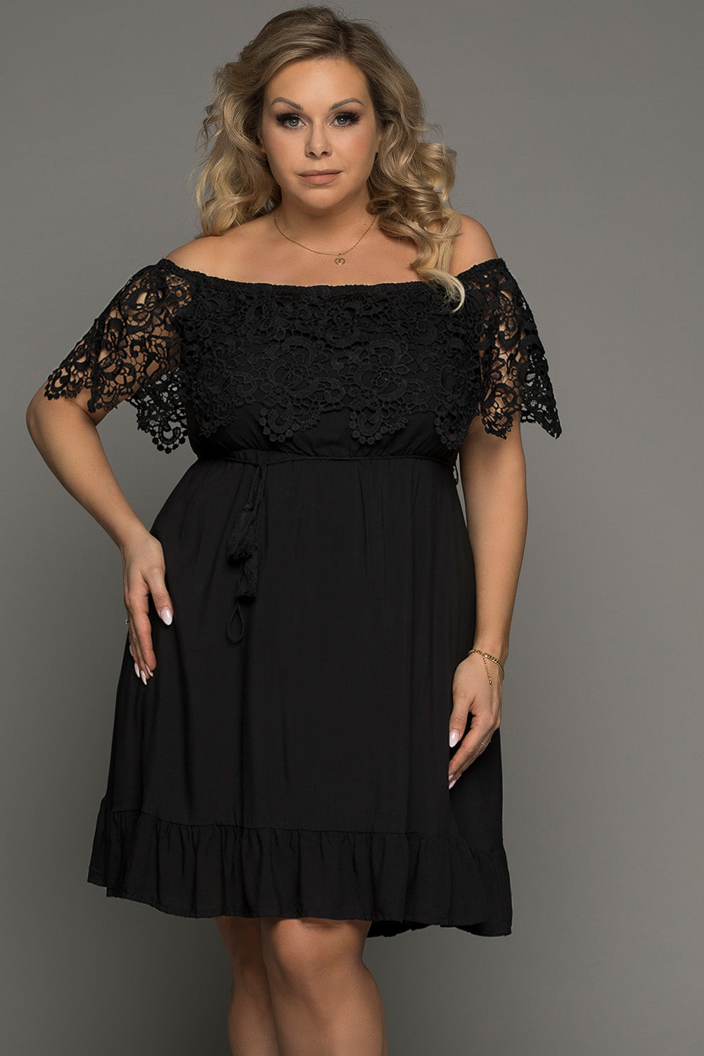 Plus Size Tassel Tie Spliced Lace Off-Shoulder Dress-Jewearrings