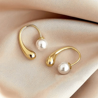 Metal Water Drop Shape Pearl Design Earrings-Jewearrings