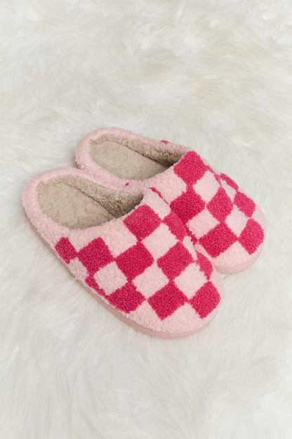 Melody Checkered Print Plush Slide Slippers-Jewearrings