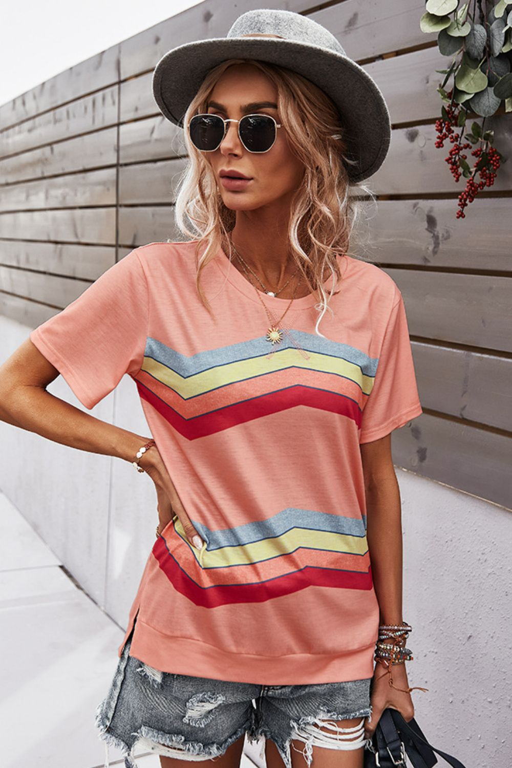 Multicolored Chevron Stripe Round Neck Side Slit T-Shirt-Jewearrings