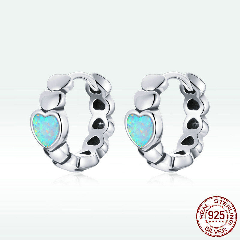 Women's Fashion Simple Silver Heart-shaped Earrings-Jewearrings