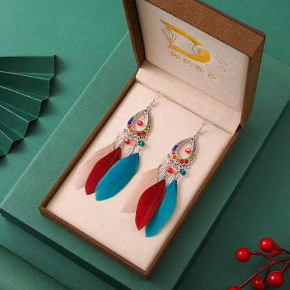 Feather Earrings: Add Exotic Flair to Your Look-Jewearrings