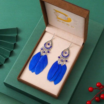 Feather Earrings: Add Exotic Flair to Your Look-Jewearrings