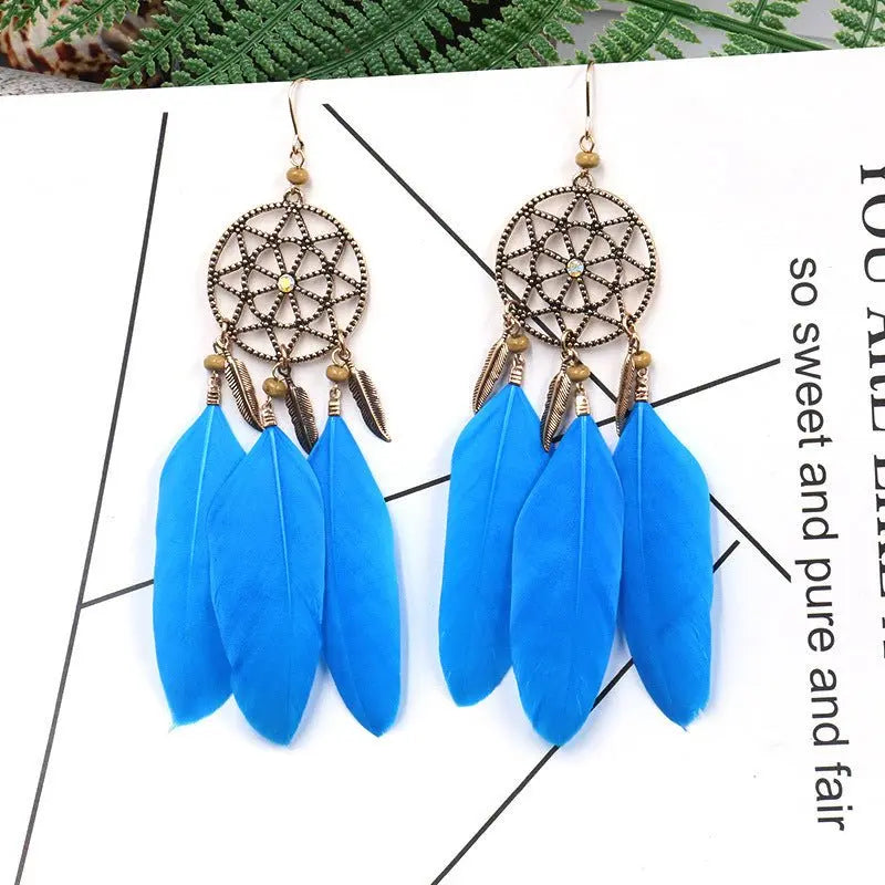 Feather Earrings: Bohemian Flair for Every Occasion-Jewearrings