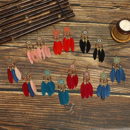 Feather Earrings: Boho Style & Personalized Flair-Jewearrings