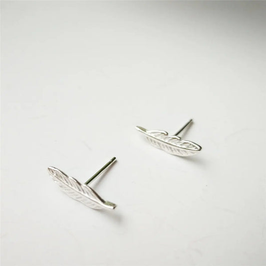 Feather Earrings: Delicate & Lightweight for Effortless Style-Jewearrings