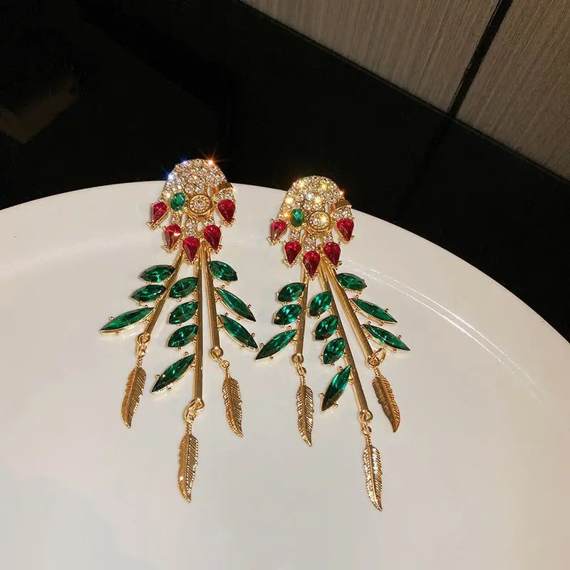 Feather Earrings: Diamond Drop Elegance for Any Occasion-Jewearrings