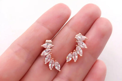 Feather Earrings: Feather-shaped women's earrings-Jewearrings