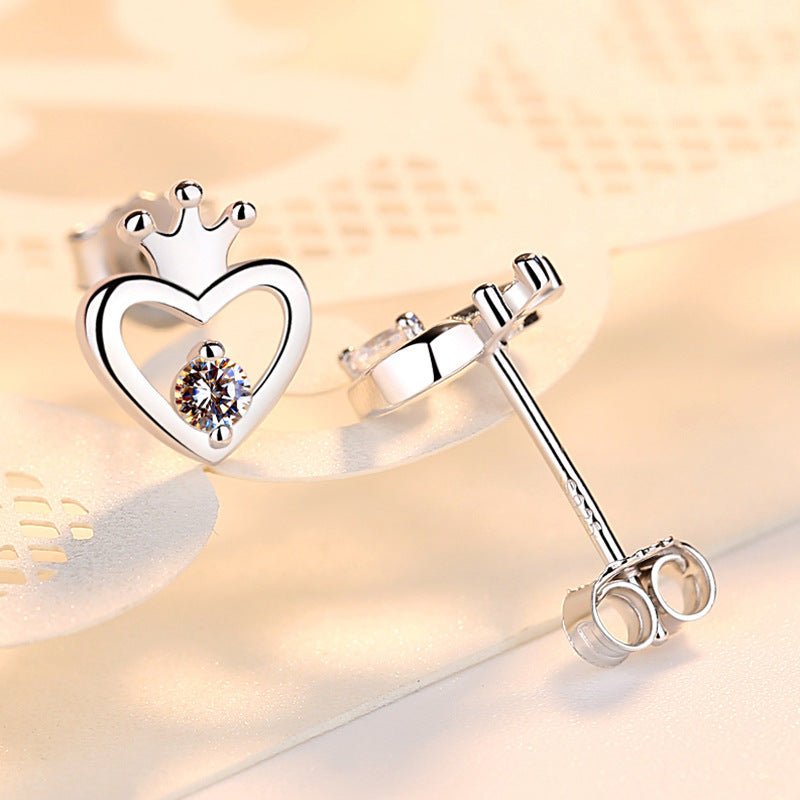 Female Sweet Simple Small Diamond Studded Earrings-Jewearrings