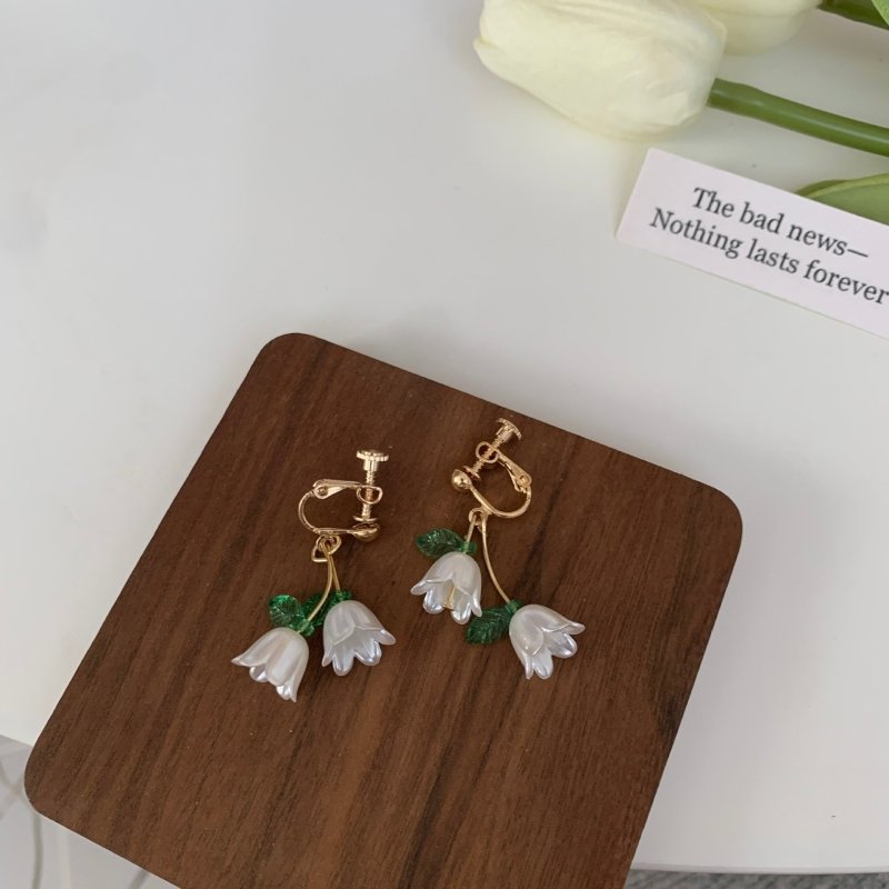 Flower Magnolia Flower Petal Tassel Stud Earrings-Jewearrings