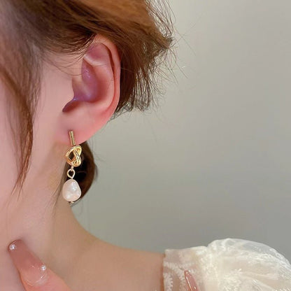 French Baroque Shaped Pearl Eardrops Stud Earrings-Jewearrings