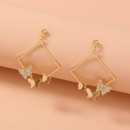 Geometric fashion diamond studded butterfly earrings-Jewearrings