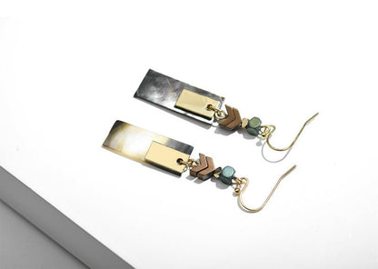 Geometric shell earrings-Jewearrings