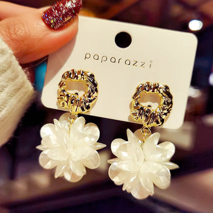 Geometric Three-dimensional Flower Stud Earrings-Jewearrings